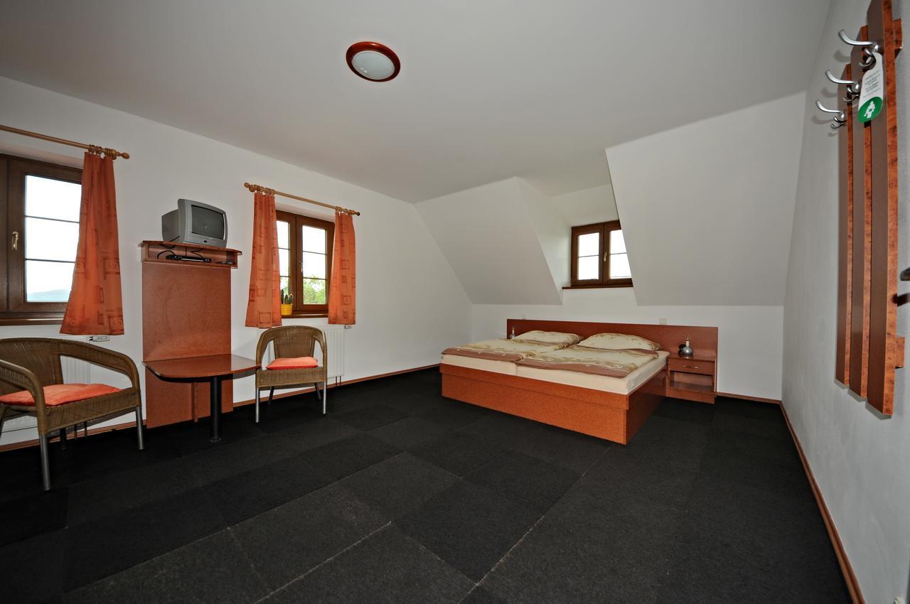 Penzion Praktik Krumlov Přísečná エクステリア 写真